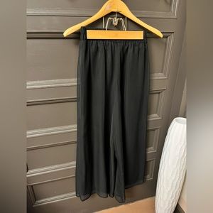 Vintage high waisted, wide leg, chiffon pants